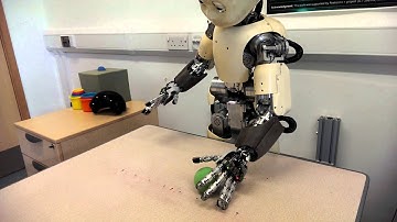 iCub - 2 actions generalised (added language som)