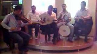 Yollar Uzak Gelemedim