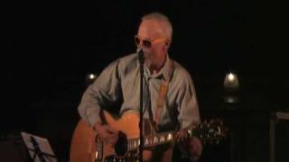 Watch Graham Parker Dark Side Of The Bright Lights video