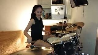 An 8th-note ride backbeat pattern 