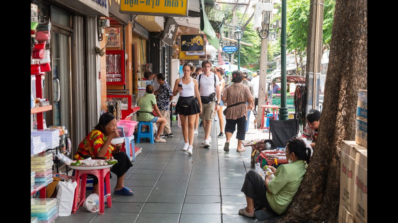 [4K] Walking tour around Tha Phra Chan a historic area in Bangkok