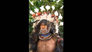 2011 K- Papua New Guinea- Huli Tribesmen in Highlands