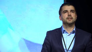 Od stanu flow do społecznego haju, czyli dlaczego pasja to must have? | Tomasz Kozłowski | TEDxSGH
