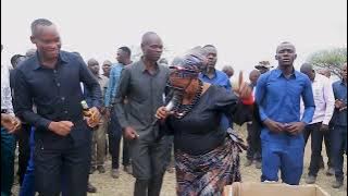 EMANUELI NGULI - ( music video) By Elizabeth Maliganya - Bukombe wa Emanuel Nguli Live......