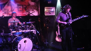 FiftyII50 - Outside Now