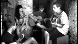 sam&sara - Between Two Stools