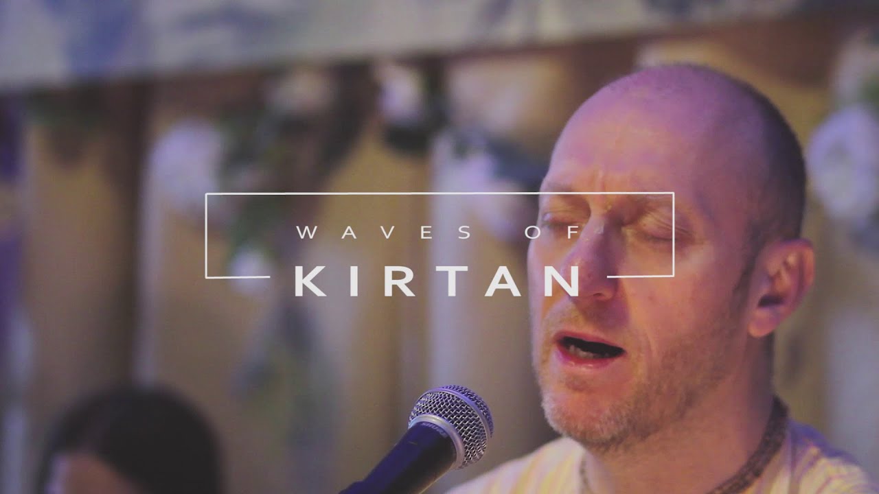 Ananda Caitanya  WAVES OF KIRTAN  90