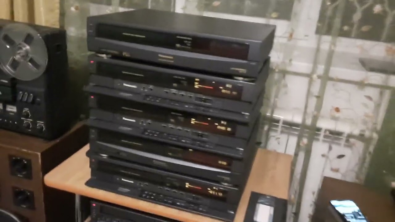 сравним запись и  воспроизведение Panasonic f65 и NV HD 655 am