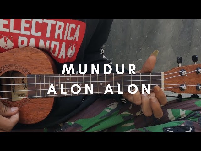 MUNDUR ALON ALON - Ilux ID | Cover Ukulele by Alvin Sanjaya class=