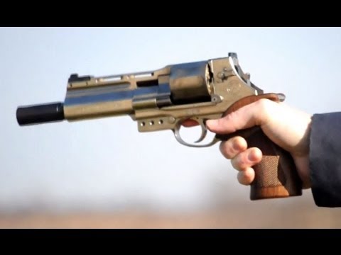 Shooting the Mateba 6 Unica in 44 magnum - nickel finish