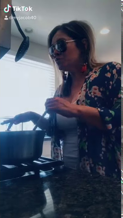 You make, make me, make me wanna cry ❤️