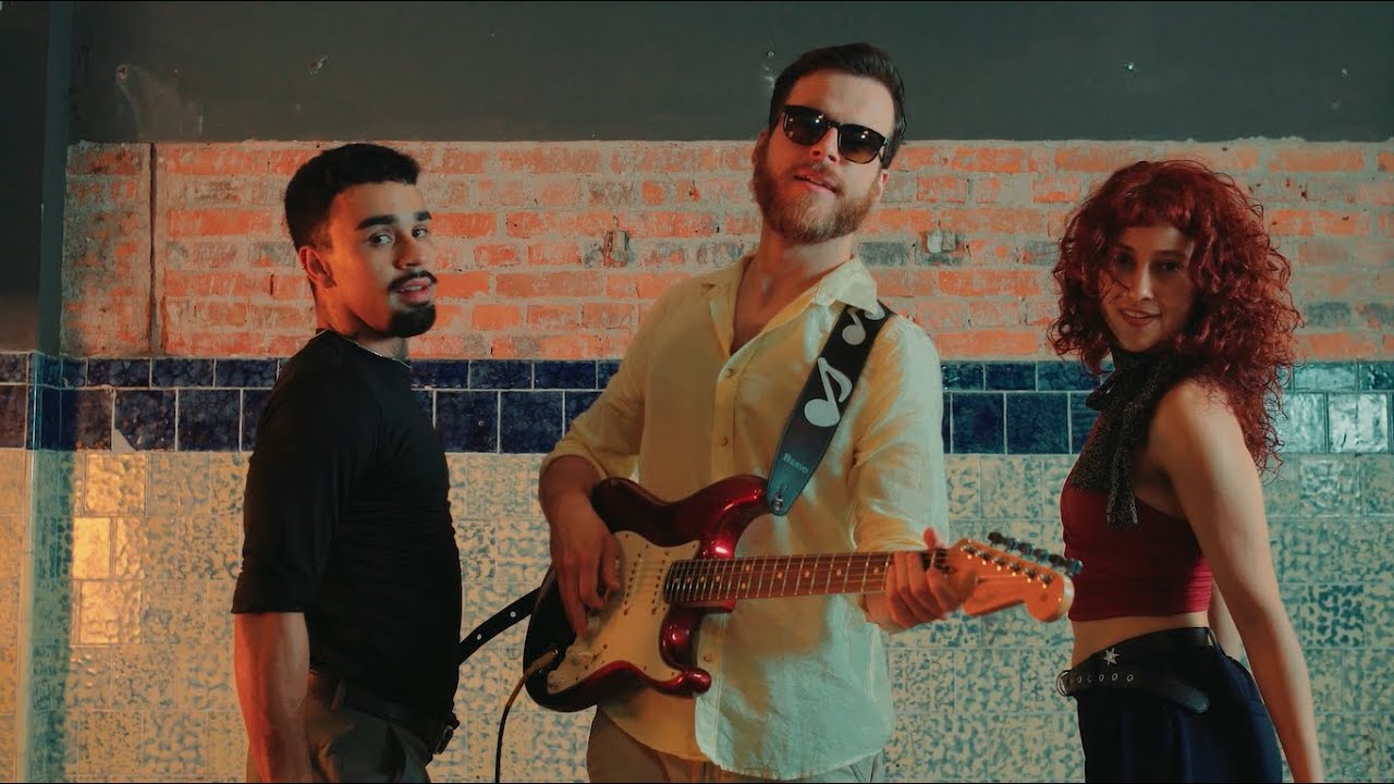 Watch Atitude - Fifo (Clipe Oficial) on YouTube Watch Atitude - Fifo (Clipe Oficial) on YouTube