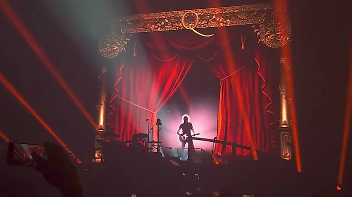 Queen + Adam Lambert... opening song, Now I'm Here (Live 2022)