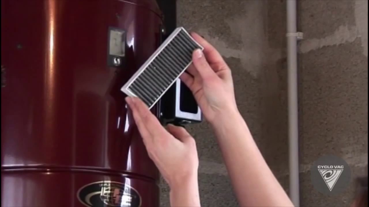 Cyclo Vac Jak wymienić filtr pyłu węglowego?