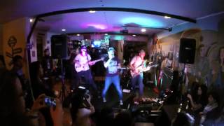 Radio Box En Vivo En La Estacion Expresso