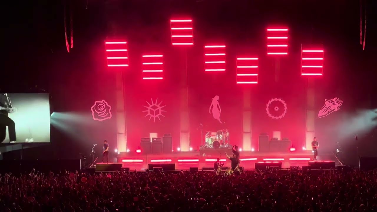 Pierce The Veil: King For A Day (ft. Kellin Quinn) (Live @ Kia Forum, 7/1/2025)