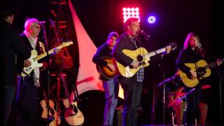 Video thumbnail of ""Sittin' on Top of the World" at the Fretboard Summit"