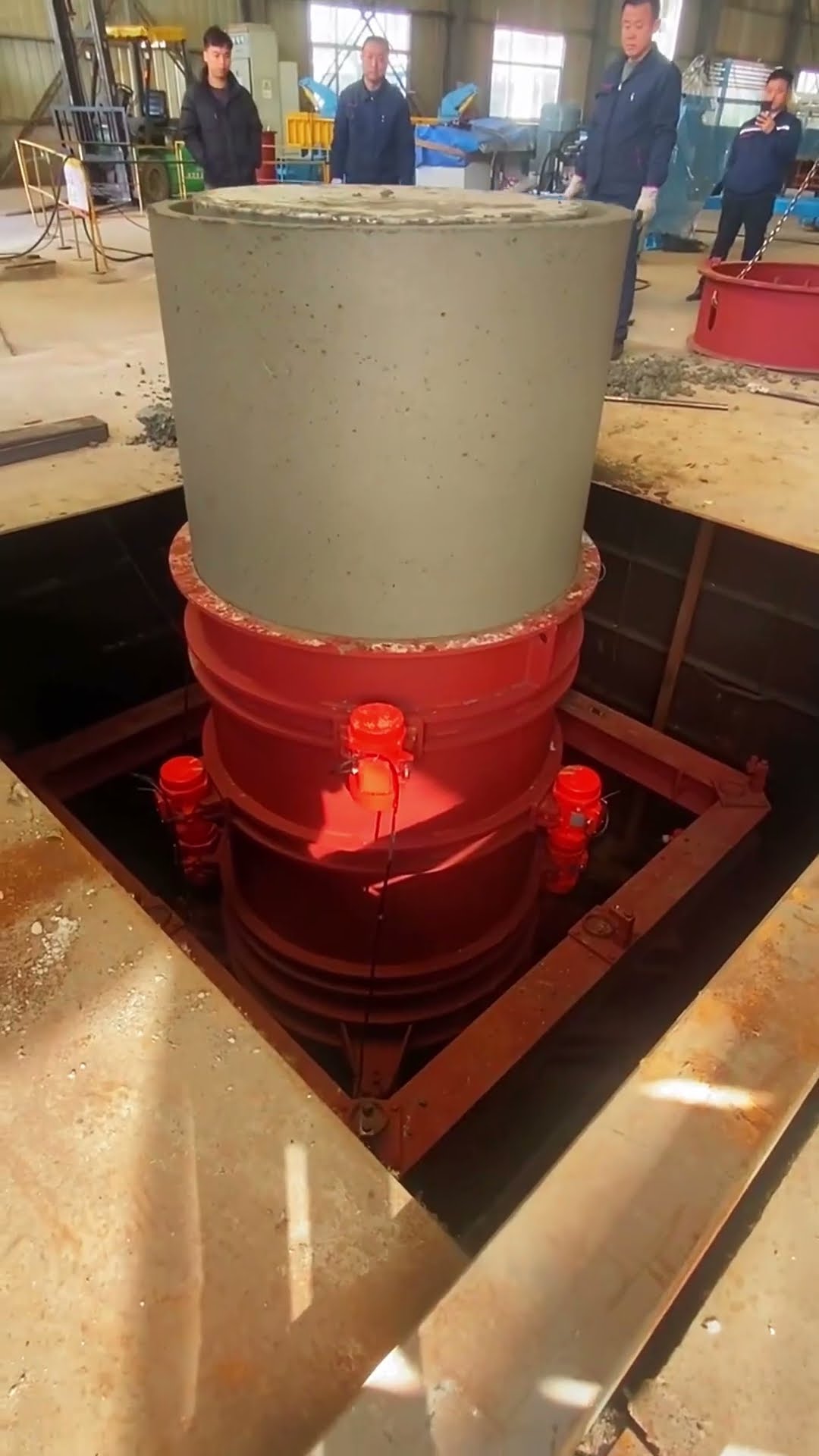 Cement round pipe production process- Good tools and machinery make work easy