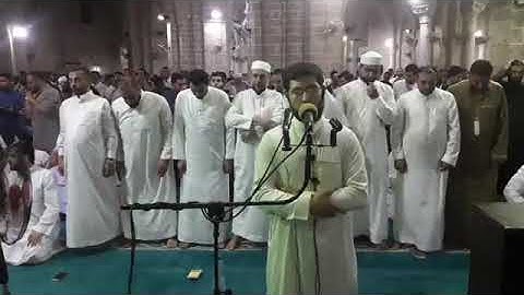 تلاوة خاشعة يهتز لها القلب للشيخ محمد العشي من إعتكاف ليلة القدر 1440هـ المسجد العمري -غزة أطب مسمعك