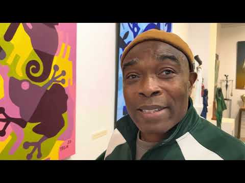 Yao Metsoko, artiste peintre, né au Togo - La Galerie africaine illumine Paris grâce à Aude Minart