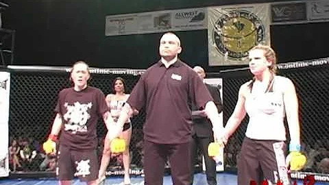Women's MMA: Chan vs Sluis