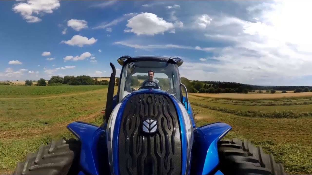 tractor tires #Methane Power concept tractor - front