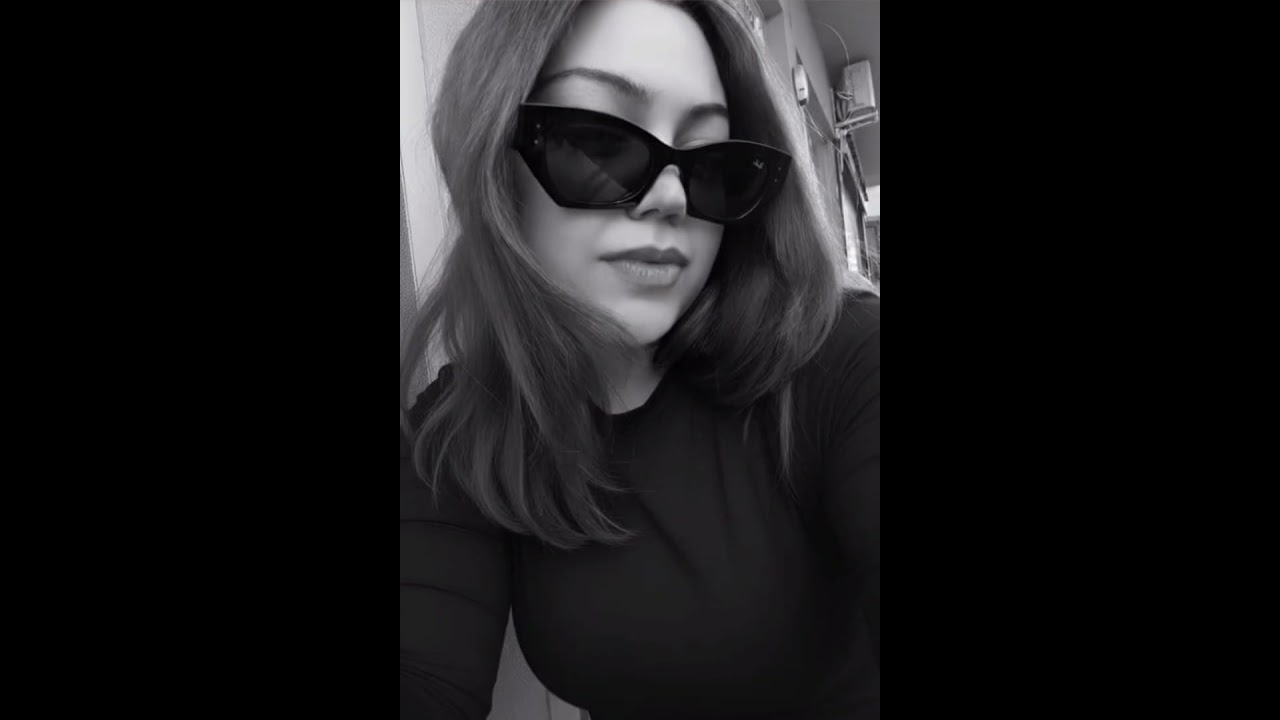  Güneşe ihanet eden elbette üşür. (Nurkolic)