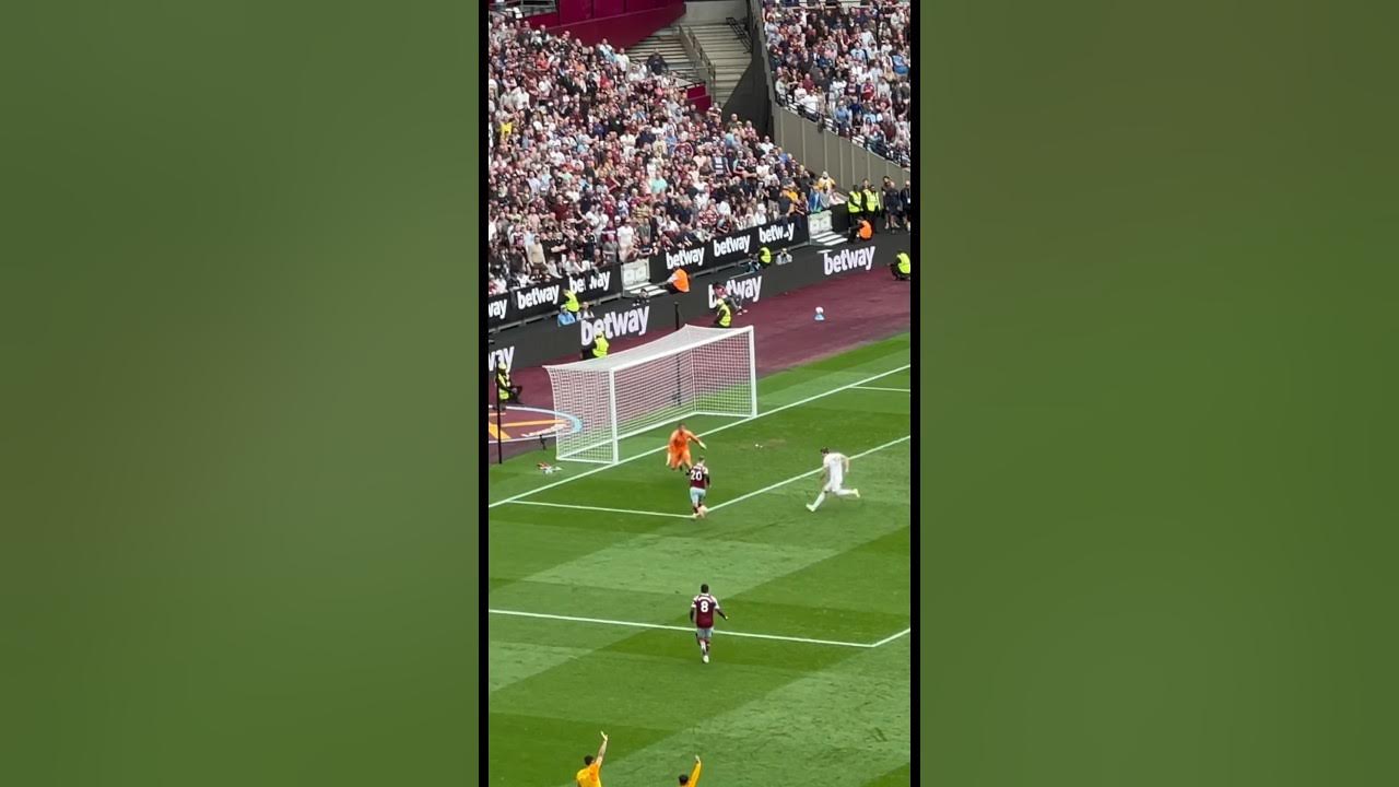 Jarrod Bowen Goal vs Leeds football westham goal jarrodbowen 