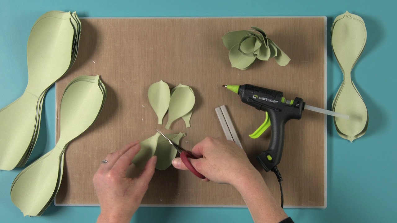 How to Make a Large Paper Succulent - Sizzix