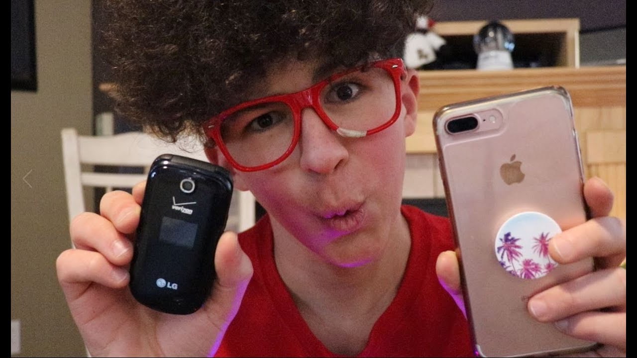why THIS flip phone is BETTER than the iPhone X... YouTube