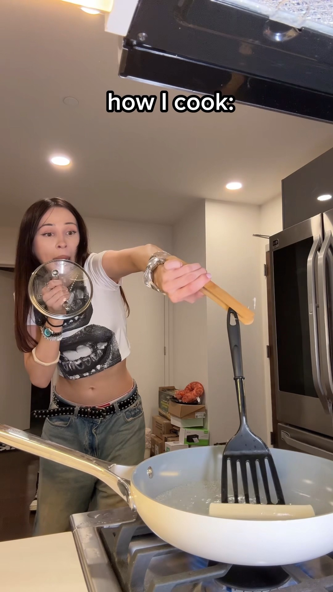 How I cook VS my mom ? #elsarca #tiktok