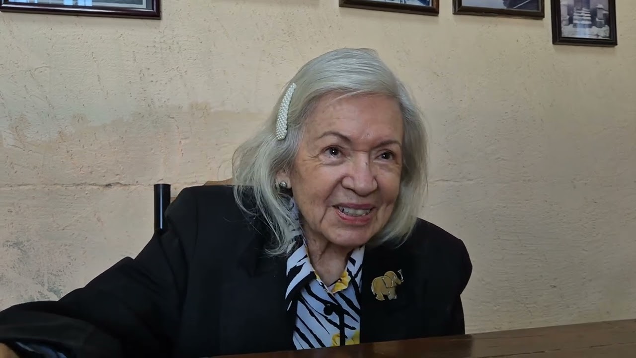 MAESTRA ORALIA ESPARZA 2