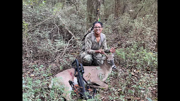 Season 1: Episode 1 - Renae Kills Her First Deer (...