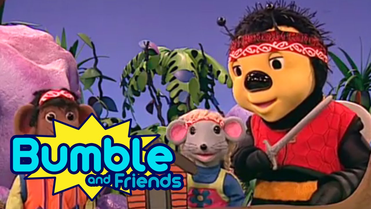 Maui and the Big Fish | Bumble and Friends