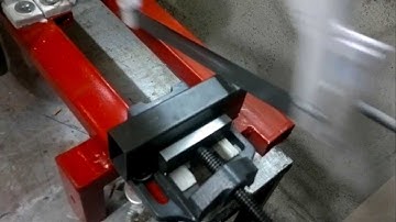 Powered Hacksaw part 3  (after painting)