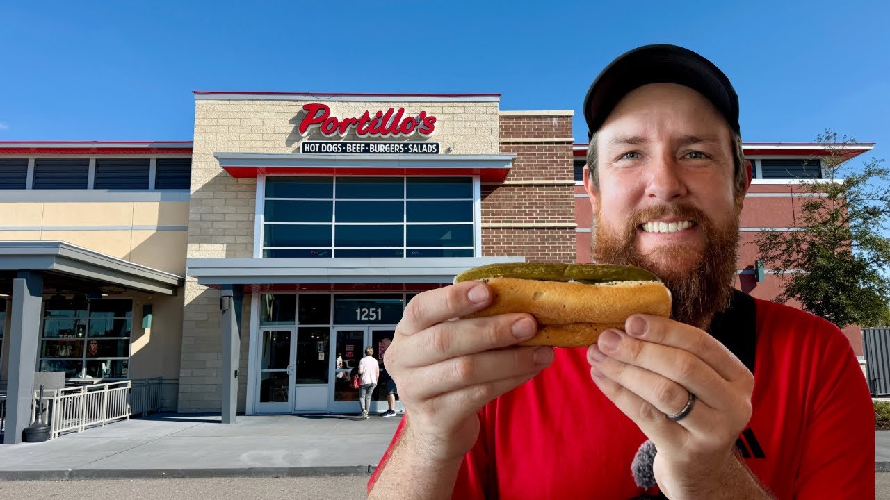 Хот-доги в Portillo’s!