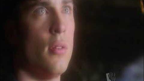 Smallville - Holding Out For A Hero {Clark/Oliver}