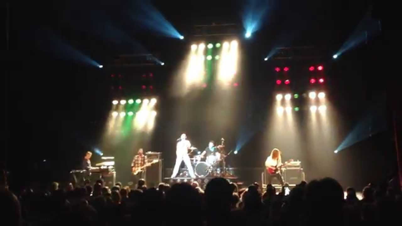 gary mullen the works queen tribute 3 19 2015 mahaffey theatre gary mullen and the works tour dates