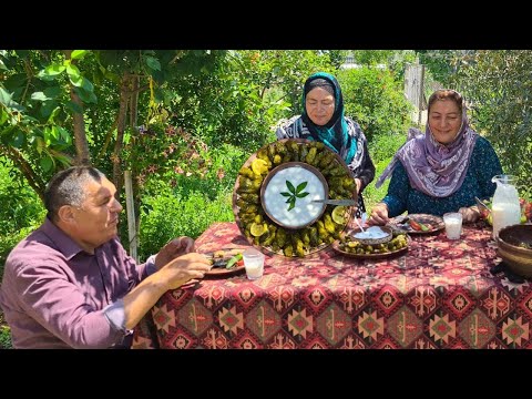 Video: Pateikti Vynuogių Lapai Ir Klasikinis Dolmos Receptas