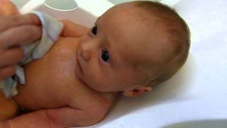 Charlotte Bathtime 011.AVI
