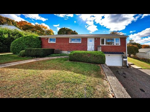 20 Phillips Drive, Watertown, CT home video tour