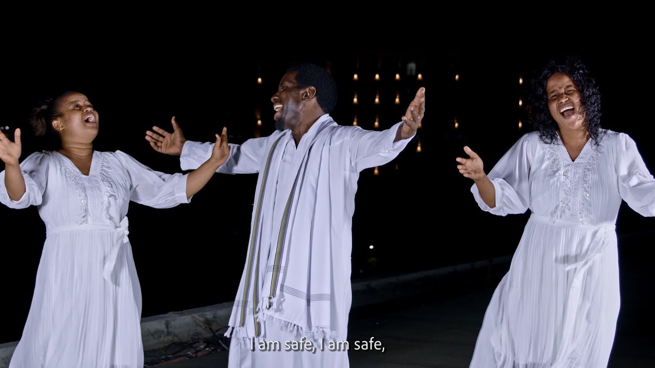 BADO NIPO SALAMA🔥🔥.( Official Video) By Emmanuel Mgogo.