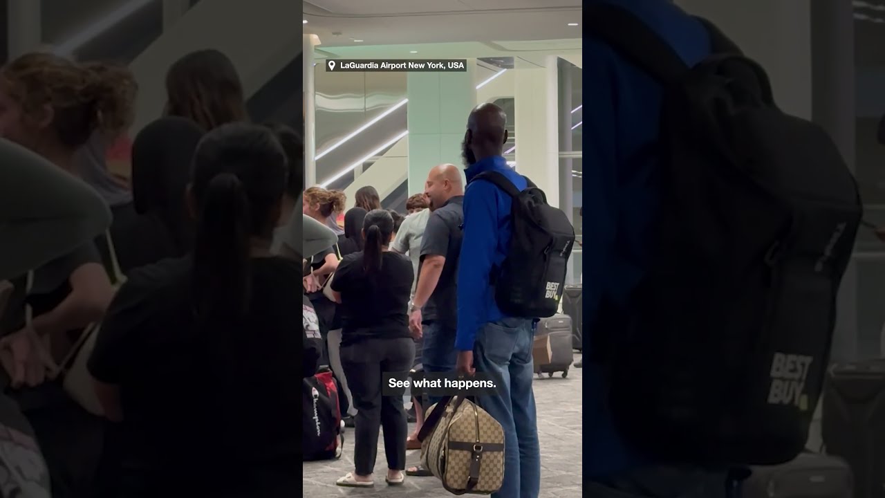 Father Confronts Man Who Told Off His Girls On Flight