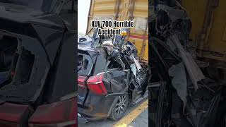 Xuv 700 Major Accident At Agra Lucknow Expressway