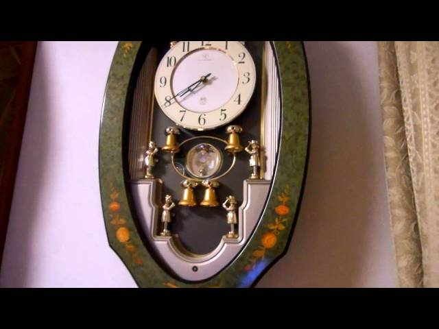 QE2-R75 Disk Orgel Clock からくり時計 - YouTube