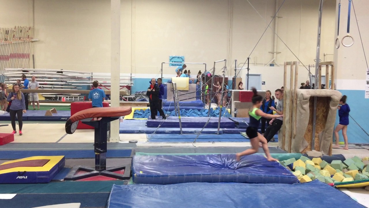 Emma Morgenthaler, Level 10, Yurchenko 1 - 1/2 Layout