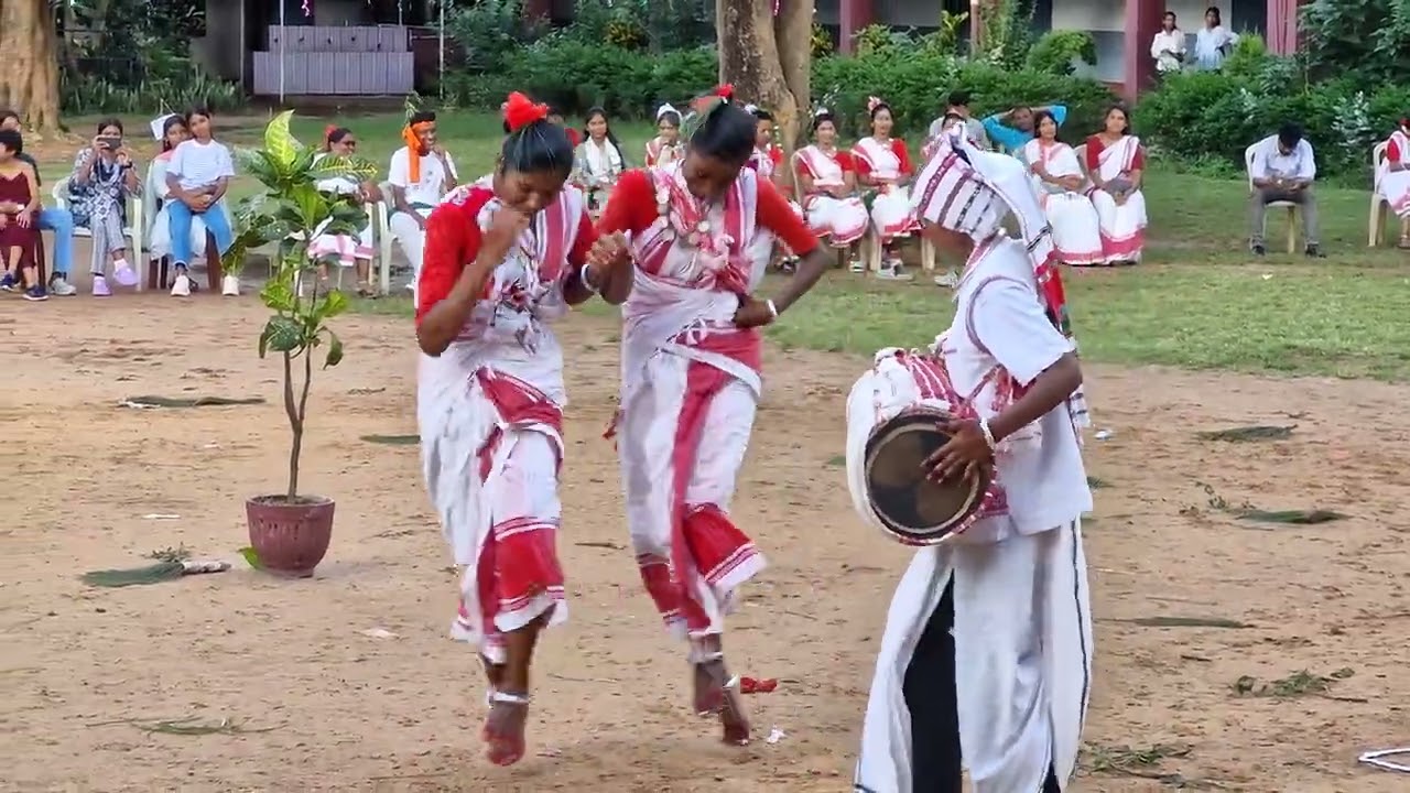 V19 आदिवासी वेश-भूषा प्रतियोगिता (महाविद्यालय Level)। आदिवासी सांस्कृतिक महोत्सव 2025। St. Xaver's