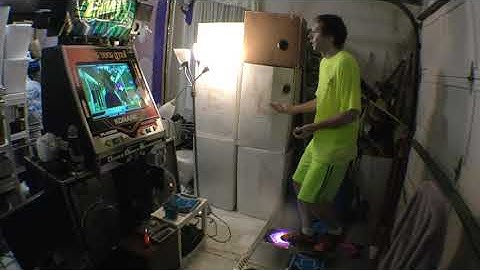 DDR Juggling - LONG TRAIN RUNNIN