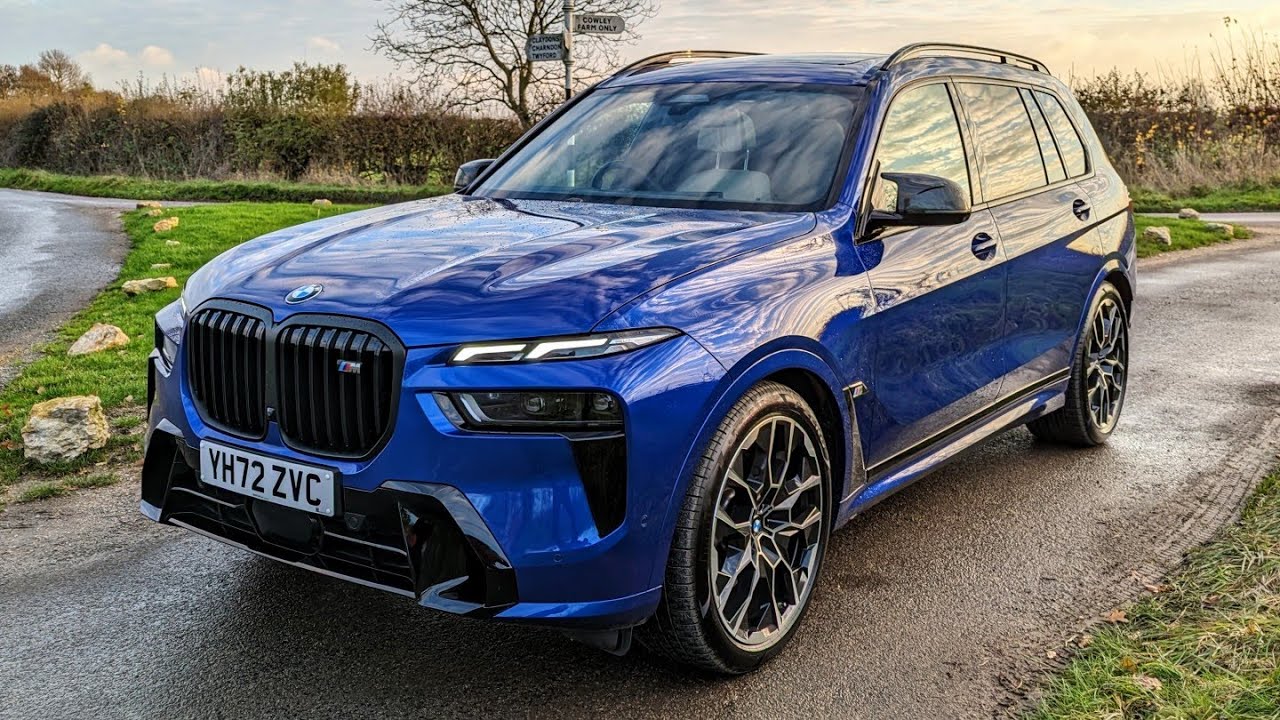 ⁣1st Drive New BMW X7 M60i 7 seater S68 530HP V8 | 4k