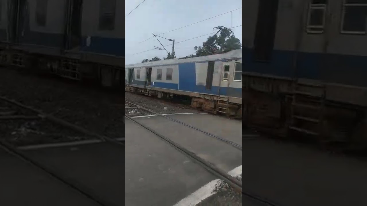 Offlink! 31765 Ranaghat Lalgola emu passenger with a 3phs memu rake